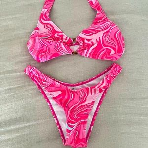 Pink tye dye baithing suit